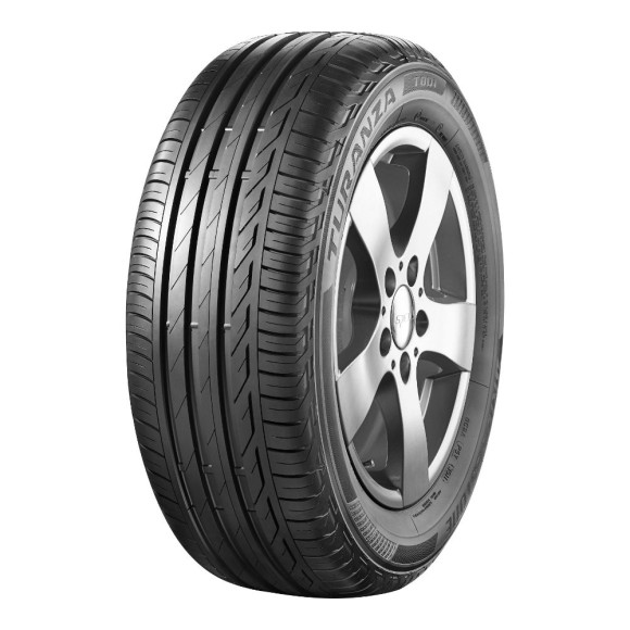 Шины Bridgestone  225/40/18  W 92 Turanza T001  XL  старше 3-х лет