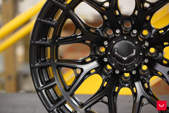 Диски Vossen HFX-1 22x10, Цвет: Satin Black (8 болтов)