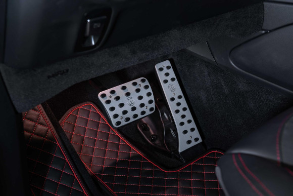 Накладки на педали алюминиевые Brabus Накладки на педали алюминиевые Brabus